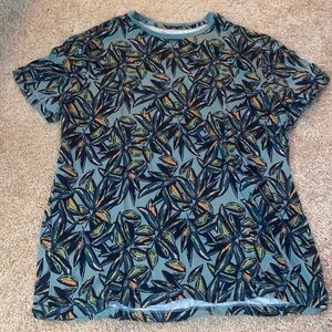 Men’s Goodfellow patterned tee